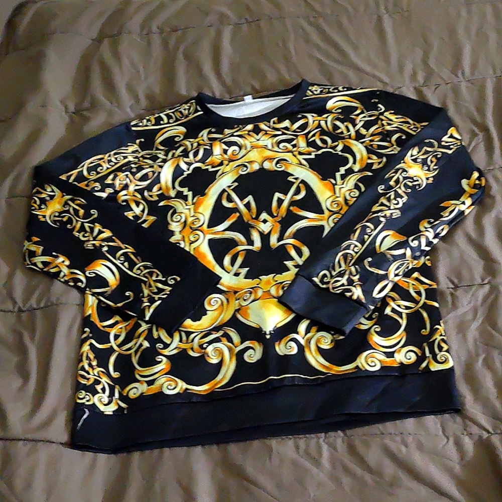Male long sleeve shirt